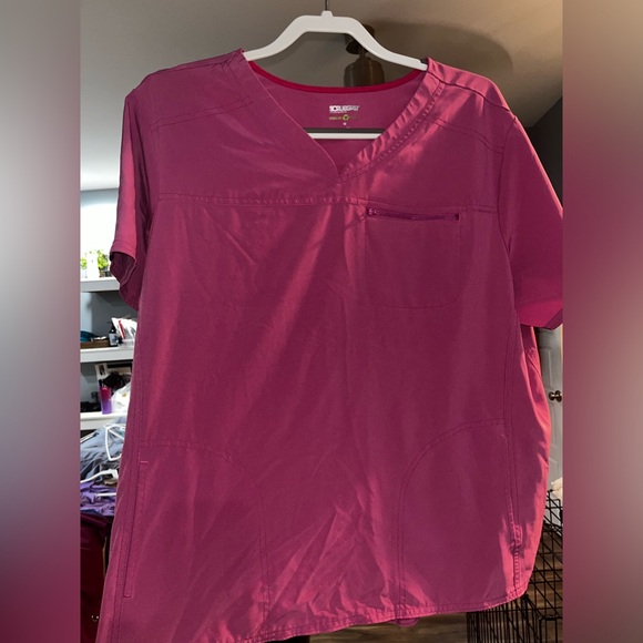 ScrubStar brand scrub top 2X in pink - Picture 2 of 6